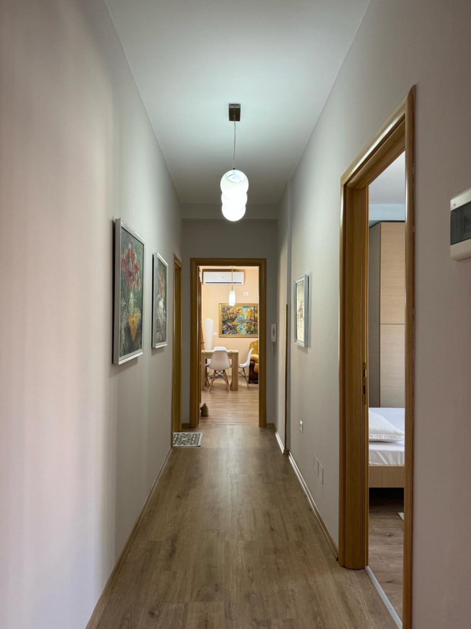 Era'S Apartment Tirana Kültér fotó