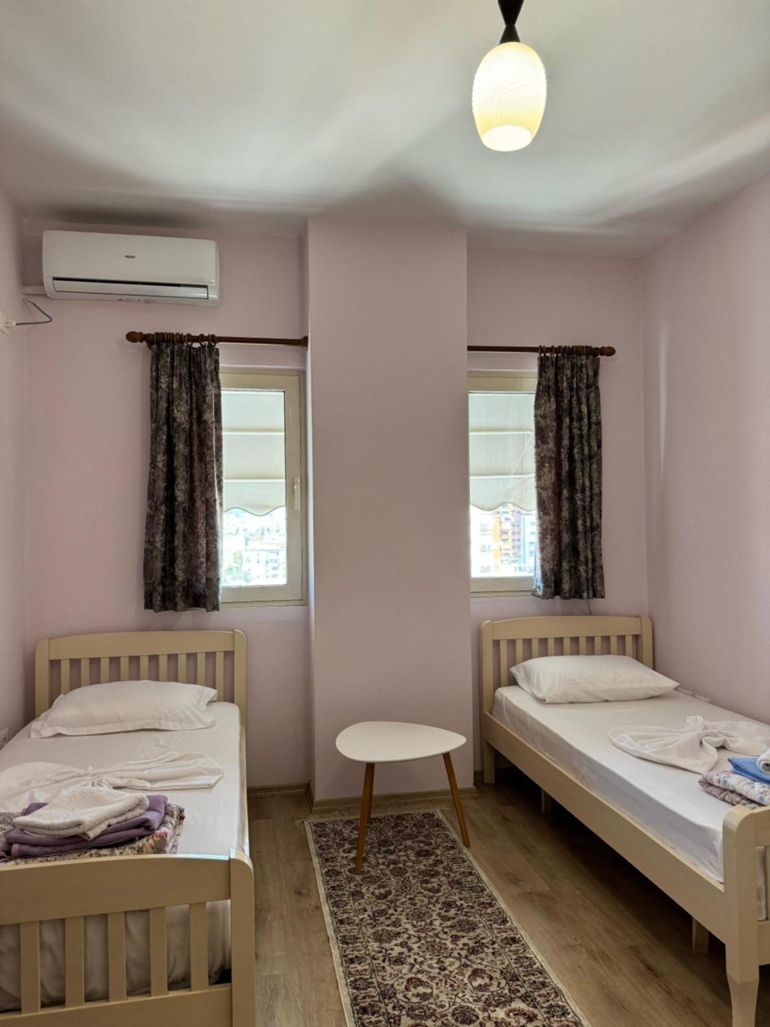 Era'S Apartment Tirana Kültér fotó